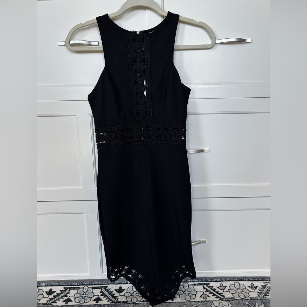 Elegant Black Lace Dress